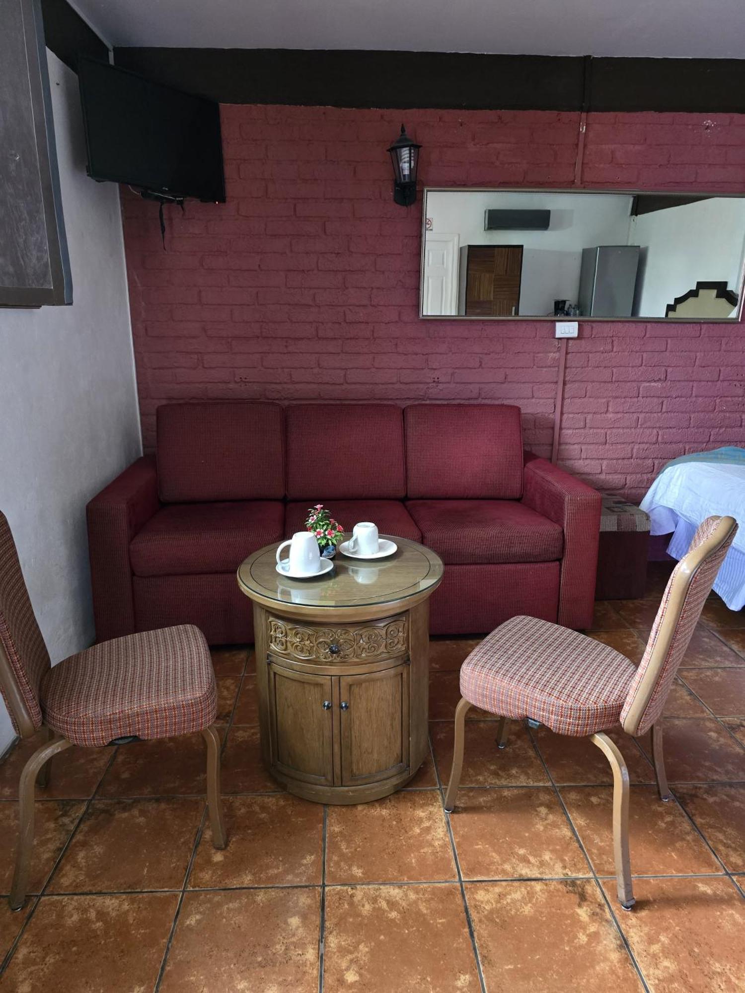 Hotel Boutique El Viejo Mundo Hidalgo del Parral Exterior photo